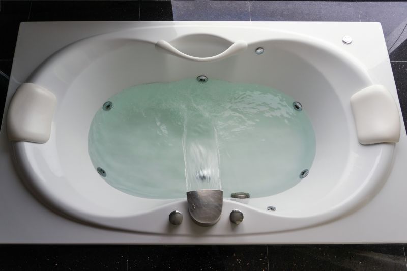 Deep Soaking Bathtub